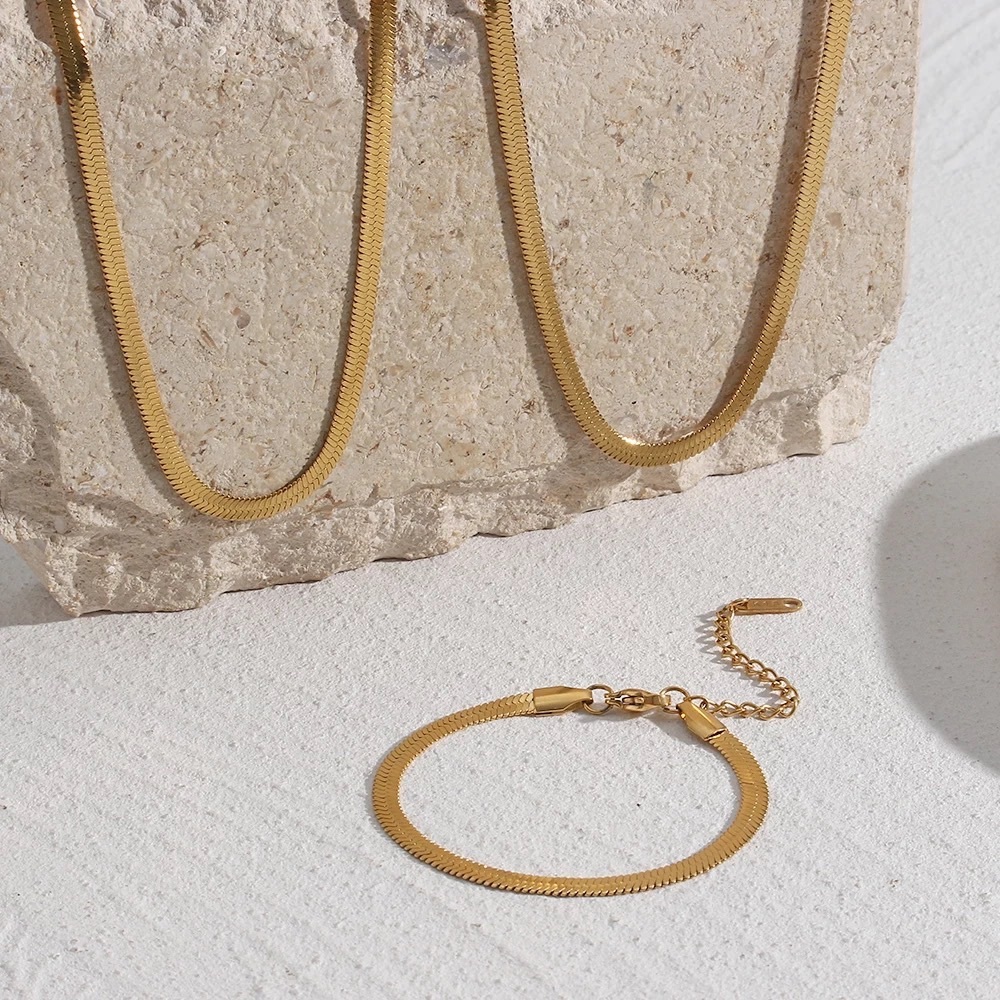 18K Gold Tarnish Free Bracelet